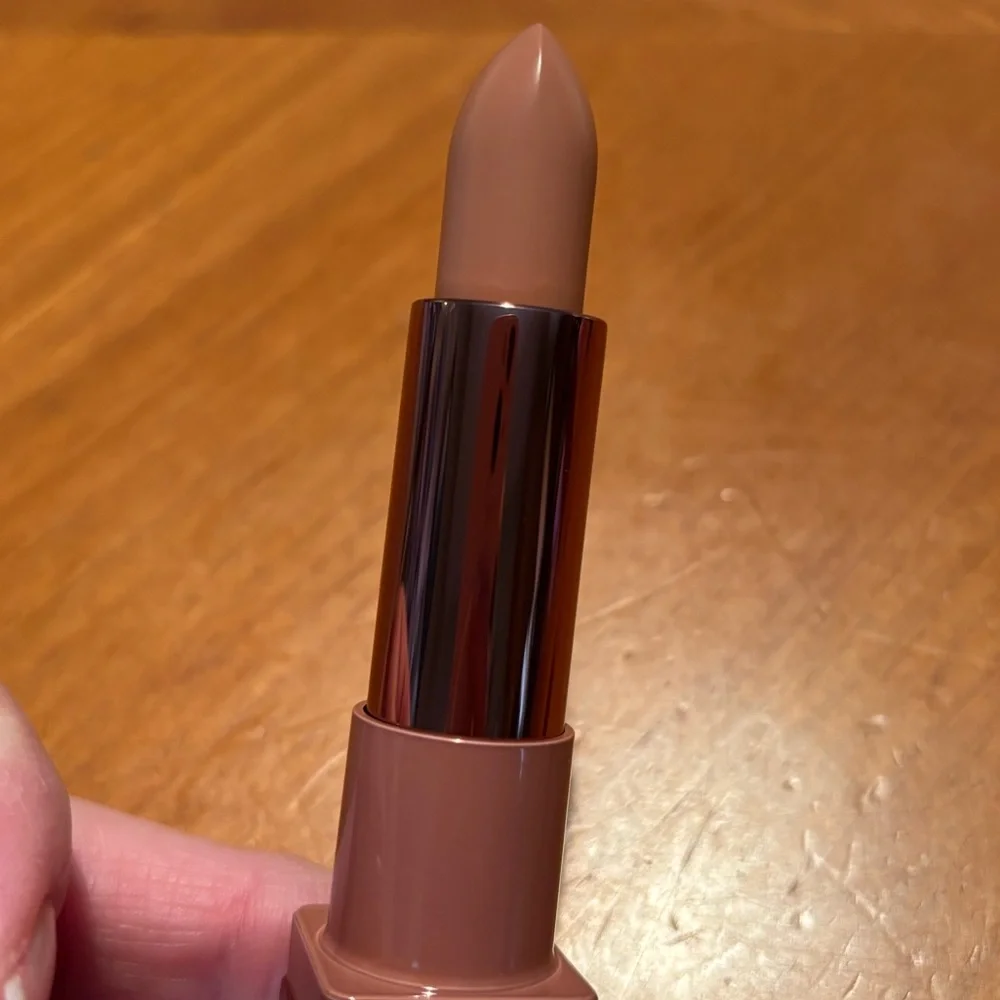 Natasha Denona I Need a Nude Lipstick